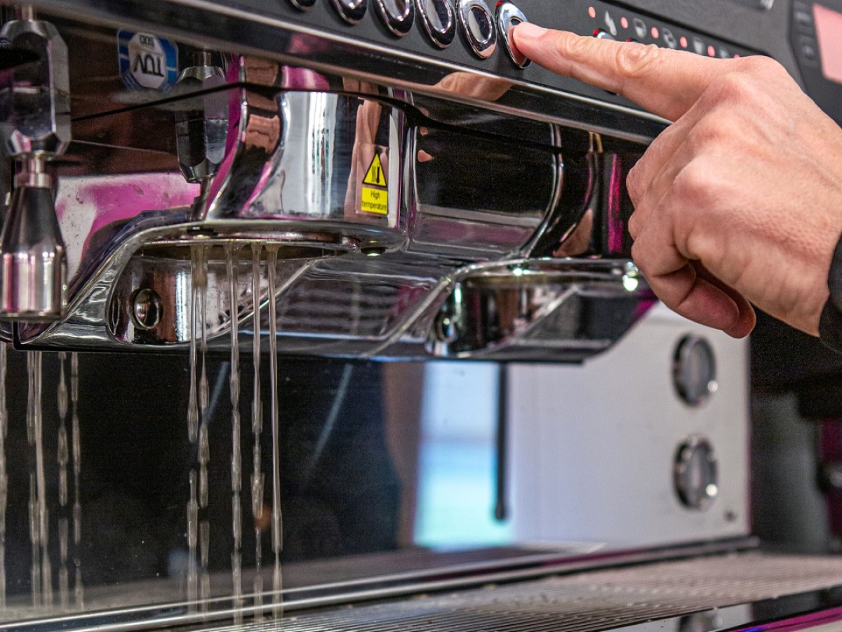 coffee-machine-maintenance